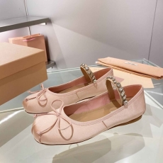 Miu Miu flat shoes